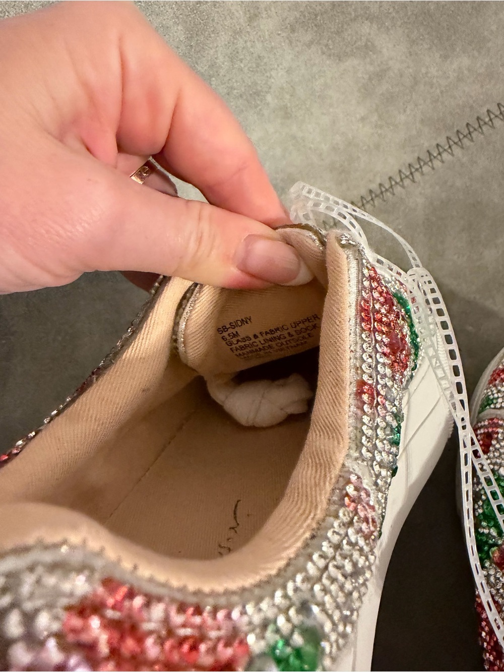 NWT Betsey Johnson Sidny Holiday Holly Print Rhinestone Platform Sneakers Sz 6,5 - Picture 15 of 16